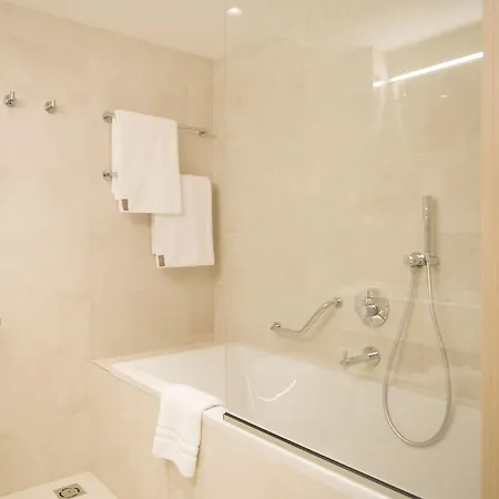 Hotel Kompas